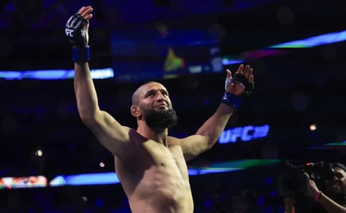Hamzat Çimayev UFC tarixinin ən peşəkar döyüşçüsünün adını açıqladı  
