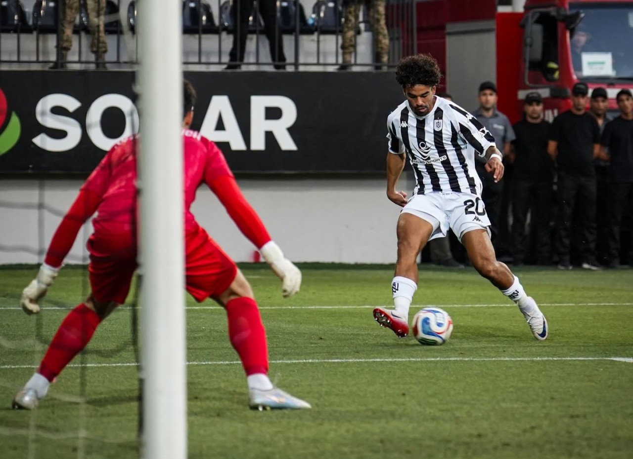 Konfrans Liqası: \"Neftçi\" Bakıda \"Dinamo\"ya məğlub oldu