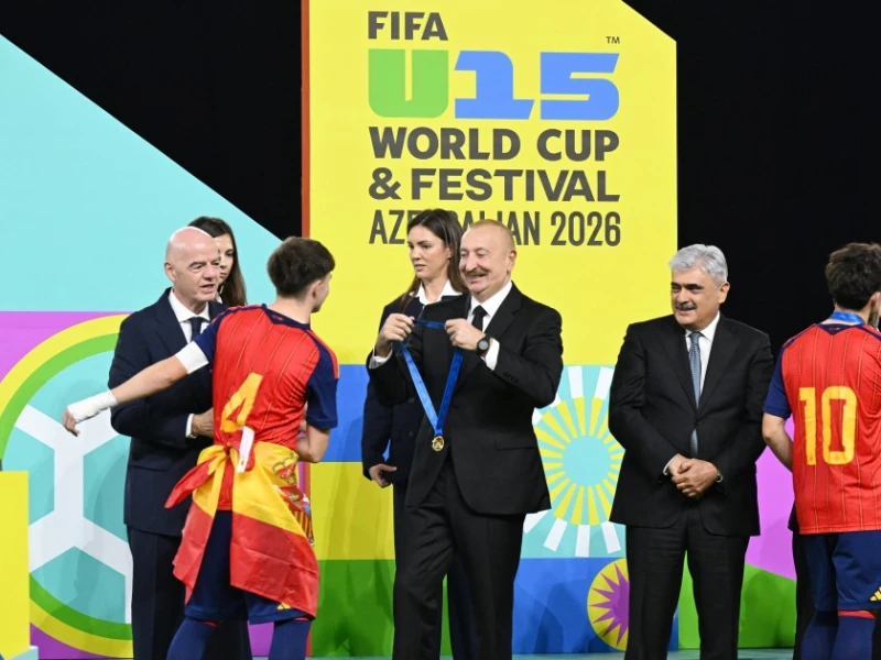 Prezident İlham Əliyev “FIFA U-15 World Cup and Festival”ın final matçını izləyib, mükafatlandırma mərasimində iştirak edib